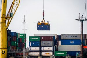 Exportaciones de bienes mantienen su fuerte dinamismo y crecen 31% en enero