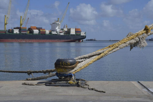 Argentina avanza con obra clave que competirá con el puerto de Montevideo