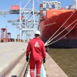 El gobierno no descarta declarar la esencialidad si se prolonga el conflicto en el Puerto de Montevideo