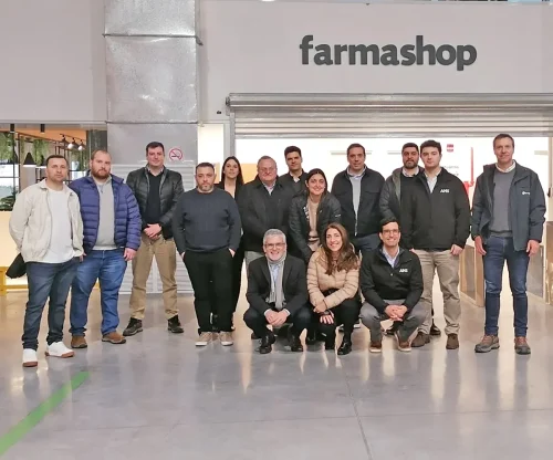 Socios de CALOG visitaron el nuevo Centro de Distribución de Farmashop
