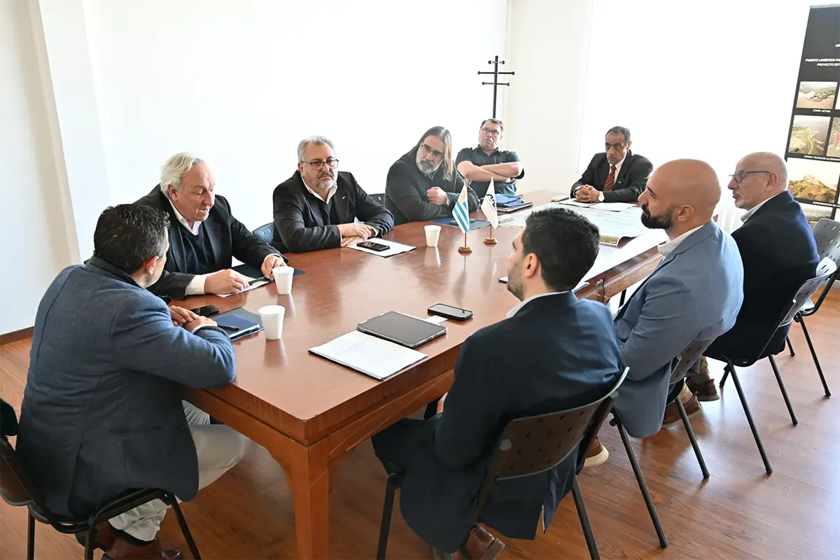 ANP recibió a delegación de Paraguay por una expresión de interés para desarrollar un truck center en Punta de Sayago
